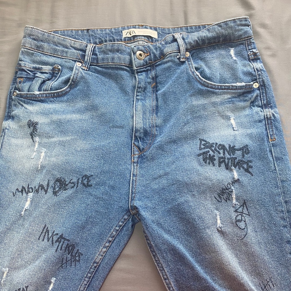 ZARA MEN JEANS